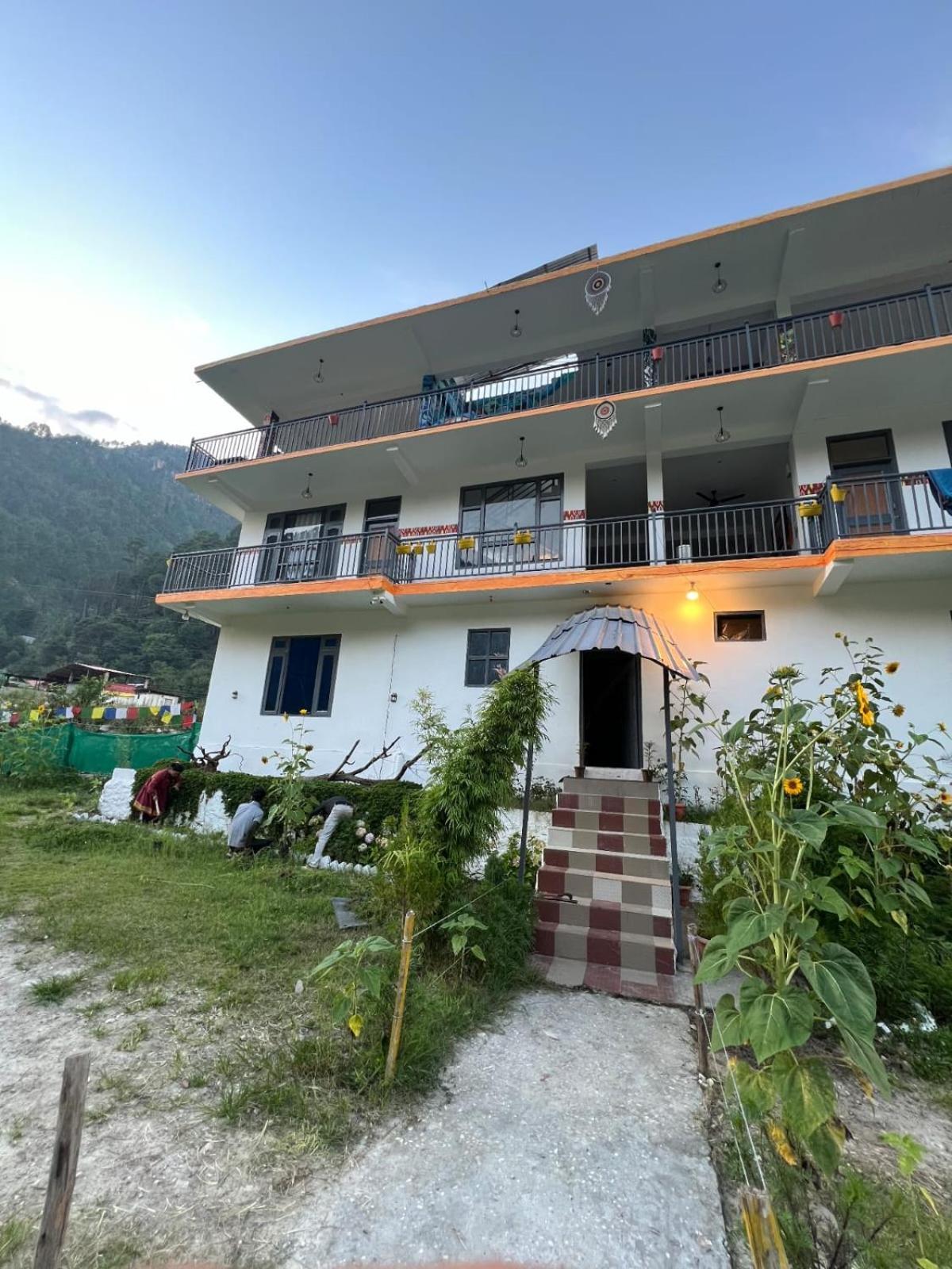 Himtrek Stay Kasol Eksteriør bilde