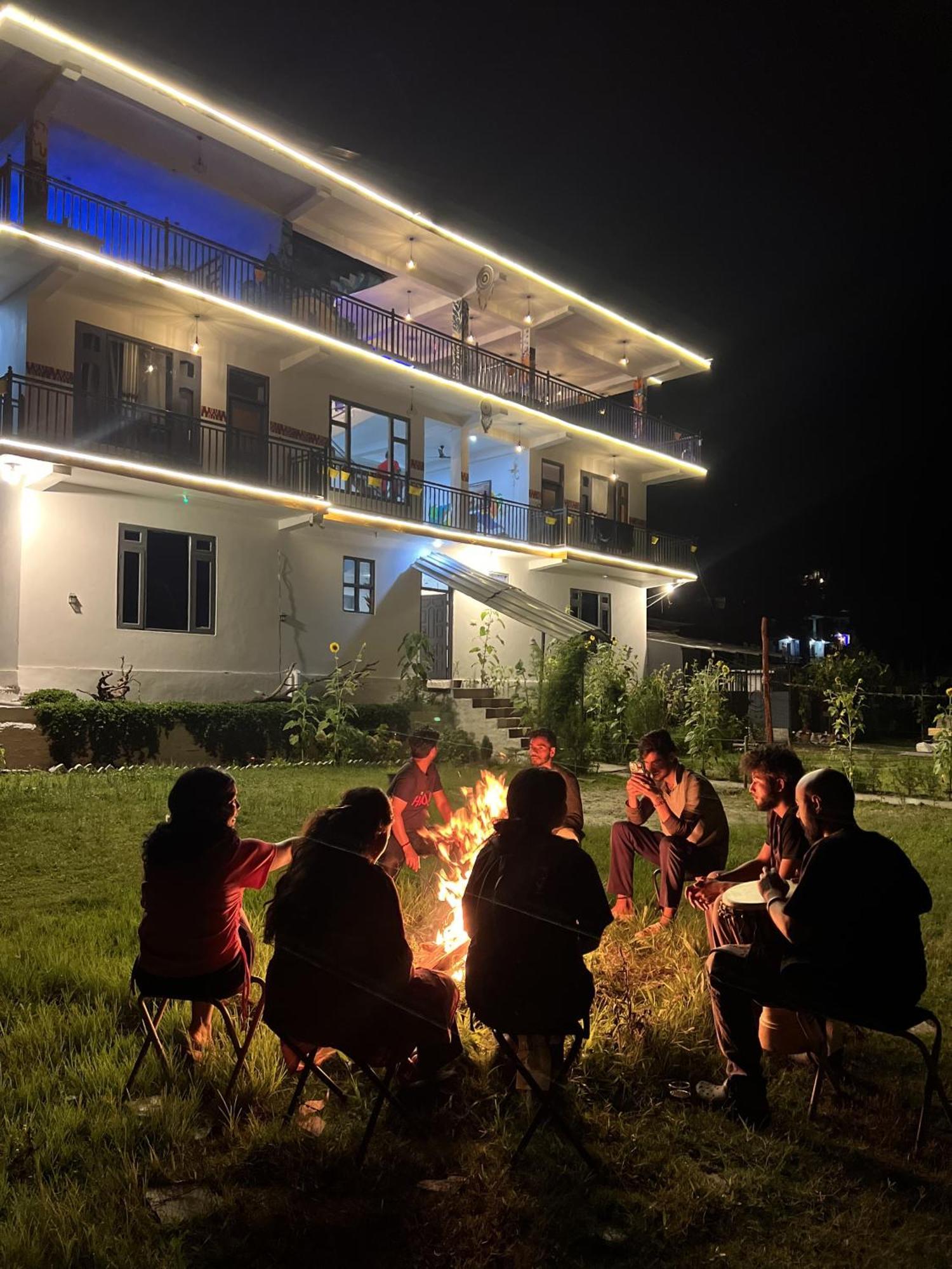 Himtrek Stay Kasol Eksteriør bilde
