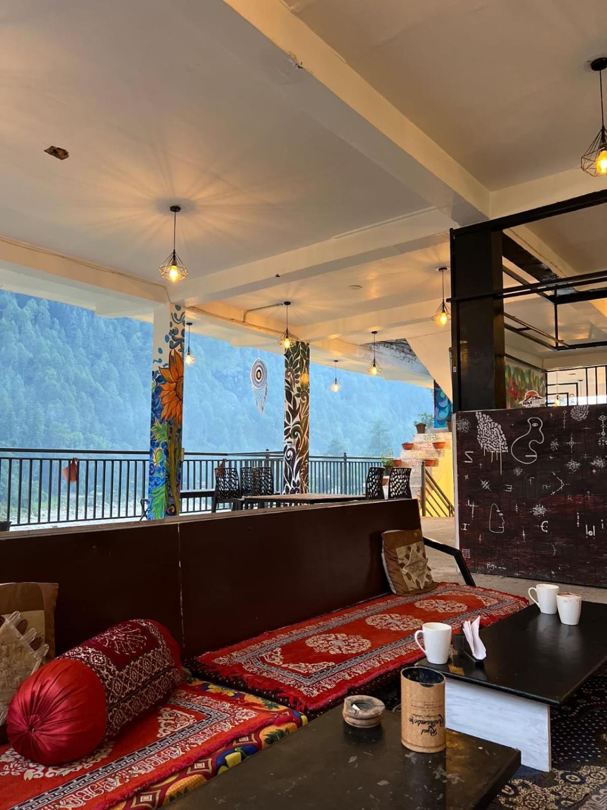 Himtrek Stay Kasol Eksteriør bilde