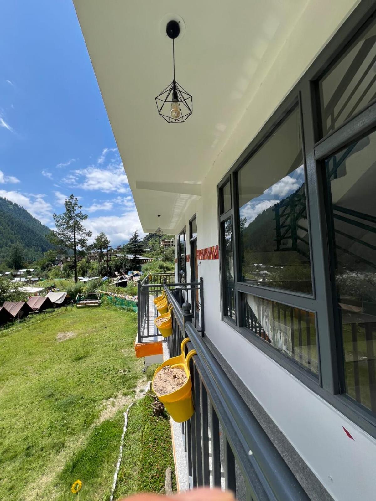 Himtrek Stay Kasol Eksteriør bilde