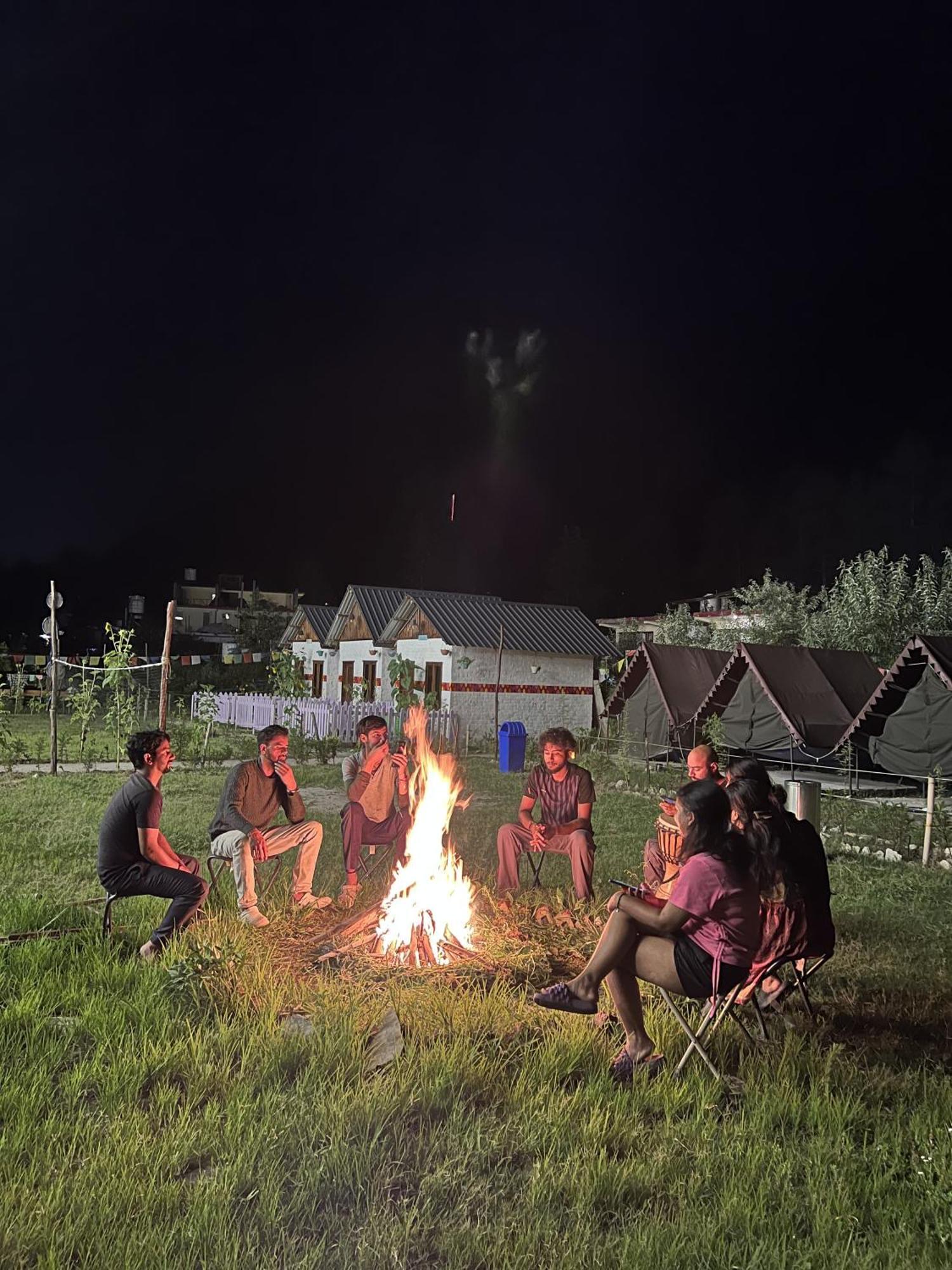 Himtrek Stay Kasol Eksteriør bilde
